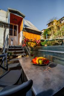 Rustaveli Apartment With Balcony - Tbilisi - 4