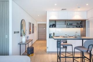 Funky STUDIO Dubai Marina outstanding facilities - Dubai - 8