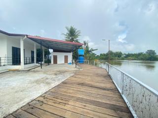 D’Surati River View Homestay - 6