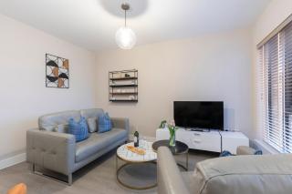 Elliot Oliver - Chic 2 Bedroom Town Centre Apartment - 7