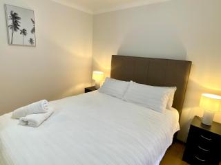 Forrest Holiday Unit Bunbury - Glen Iris - 2