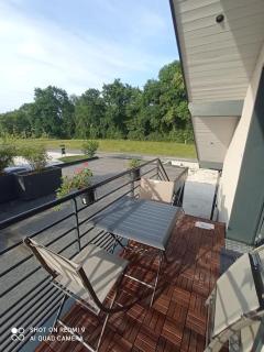 Meublé 3* neuf entre lacs, montagnes et bauges. - 4