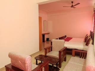Hotel Abedrooms- Budget stay Thanjavur - Thanjāvūr - 5