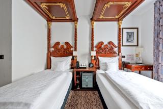 King's Hotel Center Superior - 8