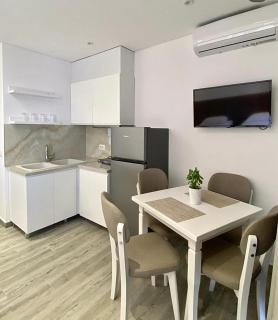 Edina by Hp Hotel - Sarandë - 4