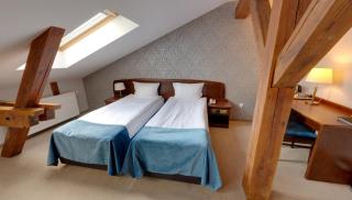 Pałac Mierzęcin Wellness & Wine Resort - Mierzęcin - 9