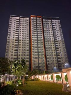 Wallaway2stay Gravit8 Klang 2Room - 2