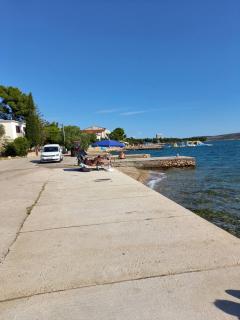 Apartmani Fićurin Starigrad Paklenica - Starigrad-Paklenica - 7
