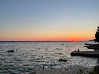 Apartmani Fićurin Starigrad Paklenica - Starigrad-Paklenica - 8
