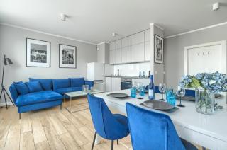 EXCLUSIVE FORTY Apartments - 3