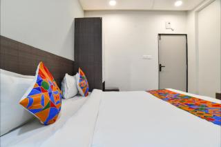FabHotel Devs Inn - 3