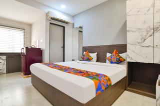 FabHotel Devs Inn - 6