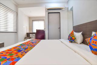 FabHotel Devs Inn - 2