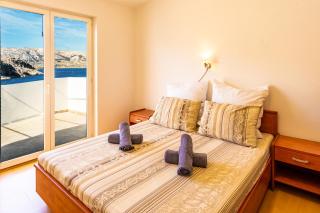 Krste perfect accommodation with a beautiful view - Metajna - 5