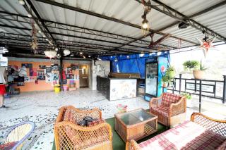 MAPLE SOCIAL HUBZ-HOSTEL - Mumbai - 3