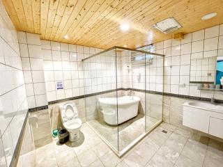 Breeze and Waves Hostel - Jinning - 3