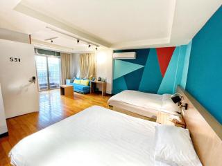 Breeze and Waves Hostel - Jinning - 1