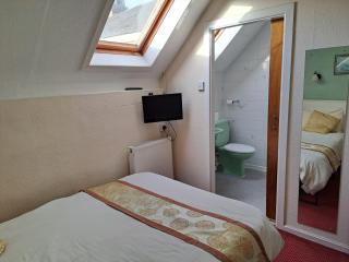 Diamond House - Rugby - 4