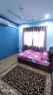 Ain's Homestay - Kangar - 9