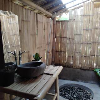 Girang Rinjani Bungalows - Tetebatu - 8