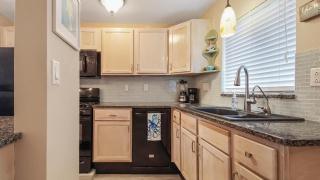 Beach Walk 10C by Sand Seeker Vacations - 4