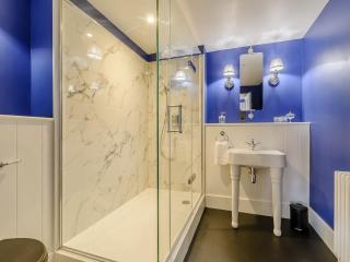West Bay House - 5