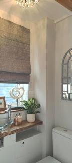 Y Llofft - Cosy Country Retreat in the Brecon Beacons - 1