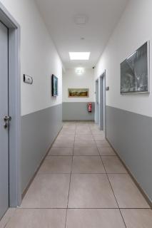 BOARDINGHOUSE KAYSER Günstige Monteursunterkunft, Monteurwohnung in Hanau bei Frankfurt am Main und Aschaffenburg, KOSTENFREIE PARKPLÄTZE! - Hanau am Main - 8