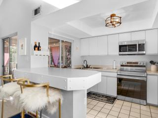 Hidden Dunes Cottage 223 by Newman-Dailey - Destin - 5