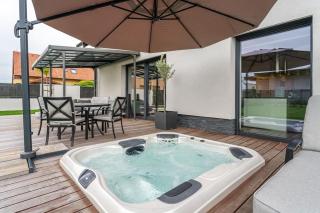 ESCAPE THE ORDINARY (Sauna & Jacuzzi) - Jesenice - 0