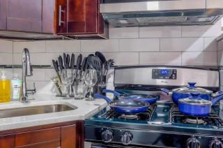 American Dream 10 mins away! Airport 20mins away - Hasbrouck Heights - 4