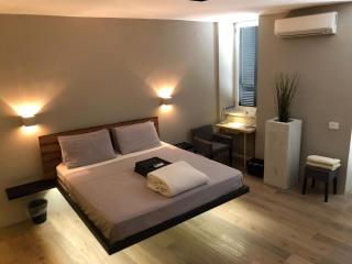 Super Design Appartamento Napoli Centro con Sky wifi veloce e Netflix - Napels - 6