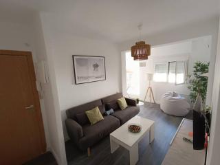 Estupendo piso renovado a 30 metros de la playa - Almería - 0