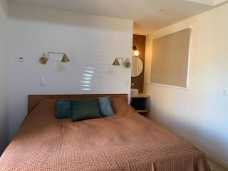 Guest room with terrace at the Wadden Sea - Oosterend - 6