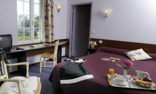Logis Auberge des Vieux Chenes - 1