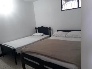 HOTEL LOS GUADUALES - Barranquilla - 1