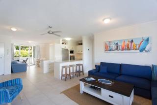 1 6 Cote DAzur Douglas St Sunshine Beach - 6