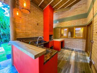 Casa em condomínio com piscina, quintal e garagem - Porto Seguro - 8