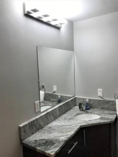 2BR Lake House 40ft Dock Access - 3