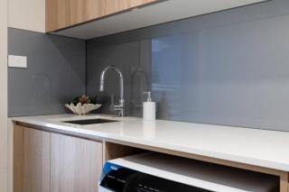 Modern Executive Ocean View Oasis Shell Cove Mansion 5 Minutes to Beach Sleeps 16 - 6