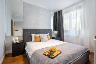 Stunning Views 2BR Midtown Flat - Charming Balcony - Bucharest - 1