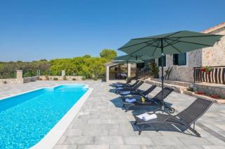 Villa Adamaris - Rogoznica - 6