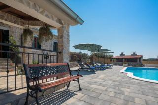 Villa Adamaris - Rogoznica - 5