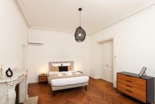 La Pittoresque 1 - 3