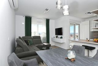 Luxury Apartment White Crystal - Kaštela (Castelli) - 0