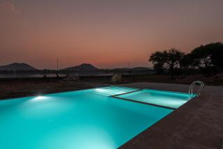 1br Cottage with Pool - Lake Escape by Roamhome - Udaipur - 0