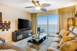 The Palms 504 - 7