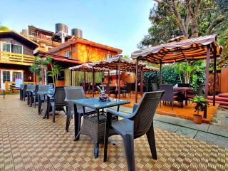 La Vie Woods- couples/families only - Calangute - 2