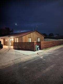 Twodogfolly at Creeklands - Armidale - 0