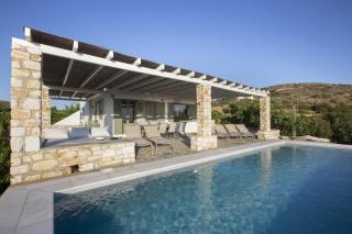 Villa Erato · Ideal family Villa for 8 - Pool, Sea Views - Naousa - 7